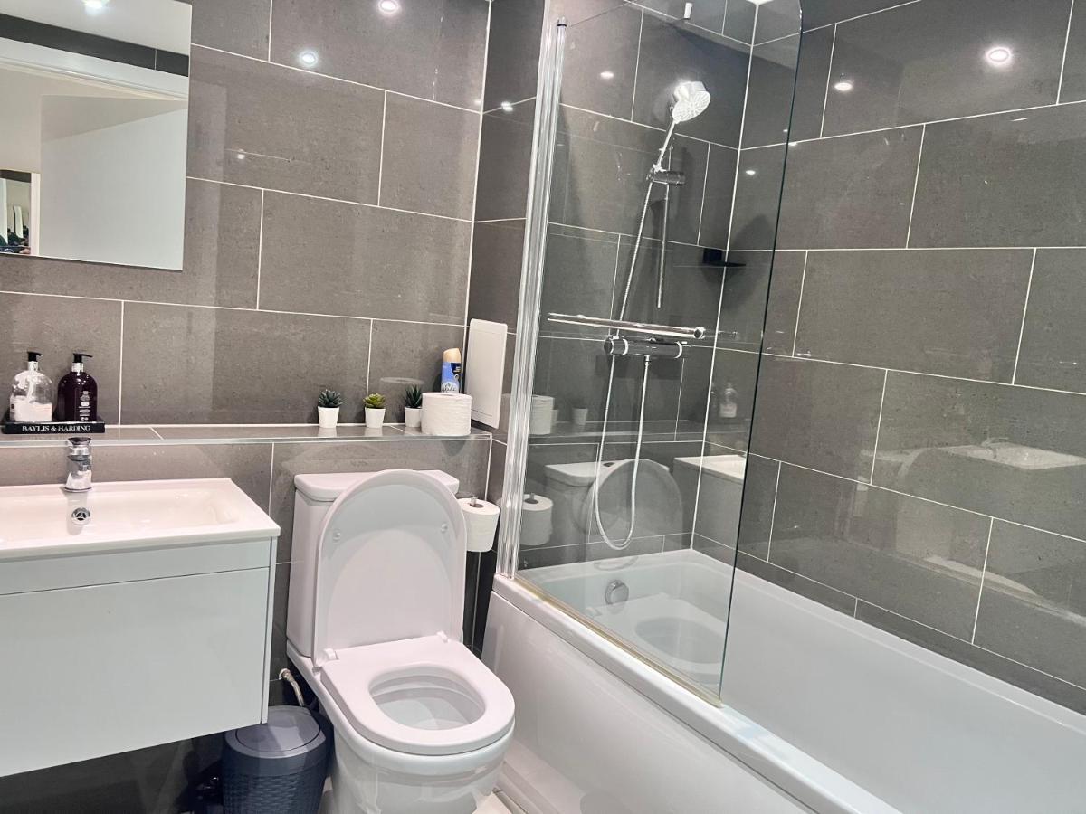 Elegant 3Br 2Bath Flat In Canary Wharf - O2 -Excel Londres Exterior foto
